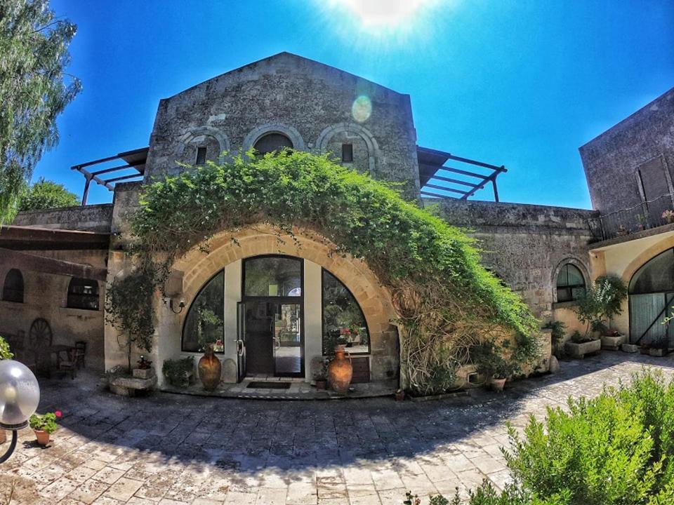 Masseria Gattamora Uggiano La Chiesa Exteriör bild